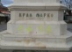 Кукасти крстови на споменик во Прилеп
